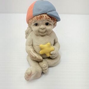 Vintage Kristin Angel Figurine Cherub with Wings Holding Star Wearing Hat‎ Decor